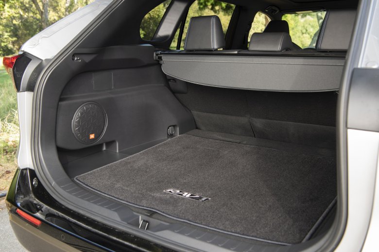 Toyota rav4 2019 багажник