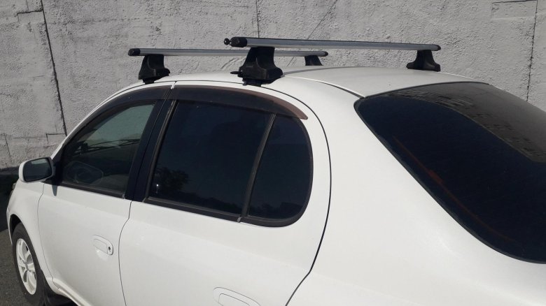 Багажник на крышу тойота ист 2008