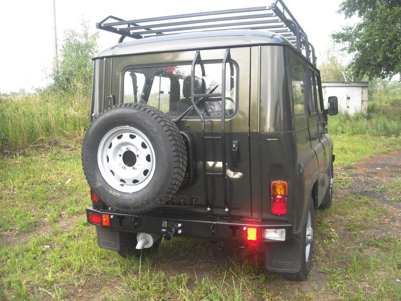 Задний силовой бампер на уаз хантер