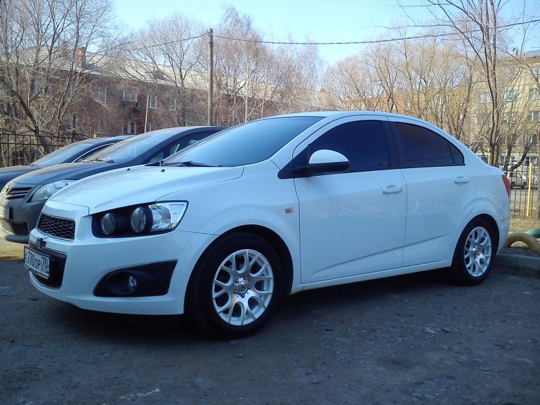 Chevrolet aveo ltz 2012