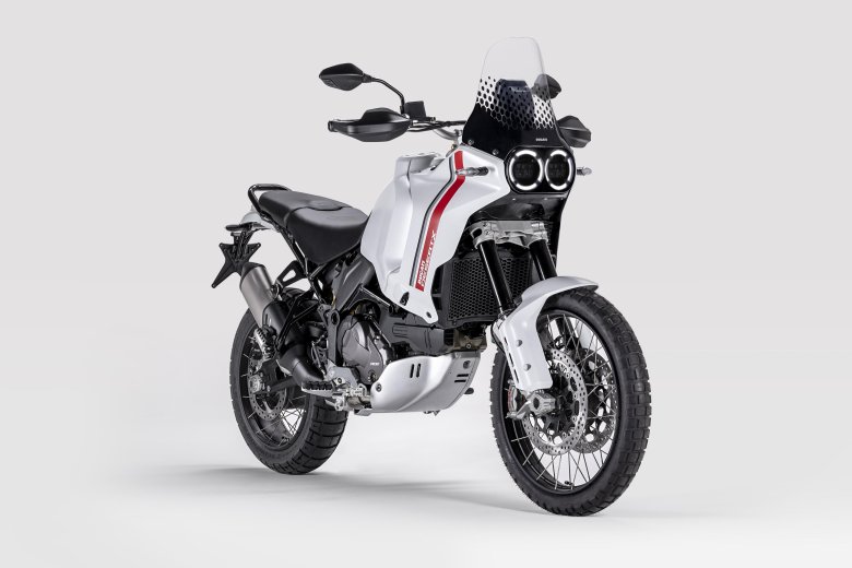 Ducati desert x 2023