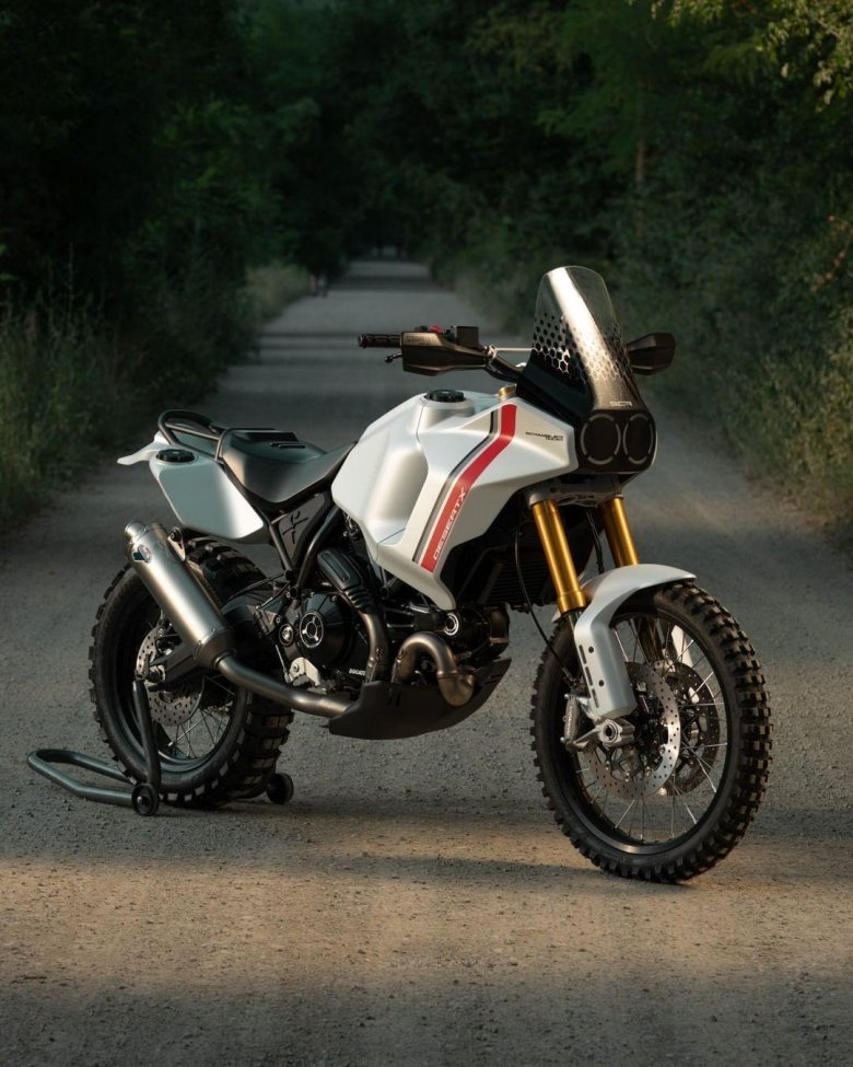 Ducati desert x