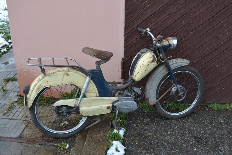 Рига 1 мопед