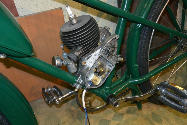 Мотор дырчик д6