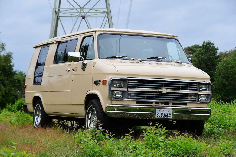 Chevrolet van g20