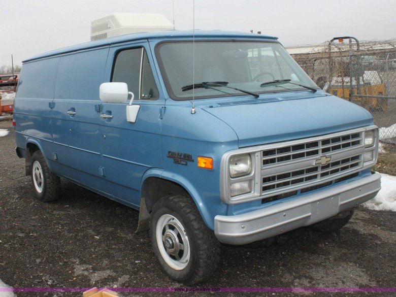 Chevrolet van g30