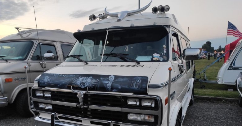 Шевроле chevy van 20