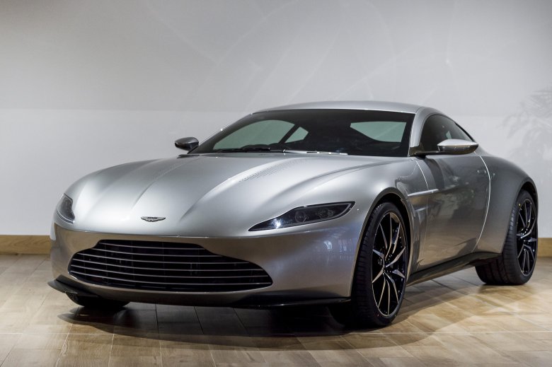 Aston martin db10