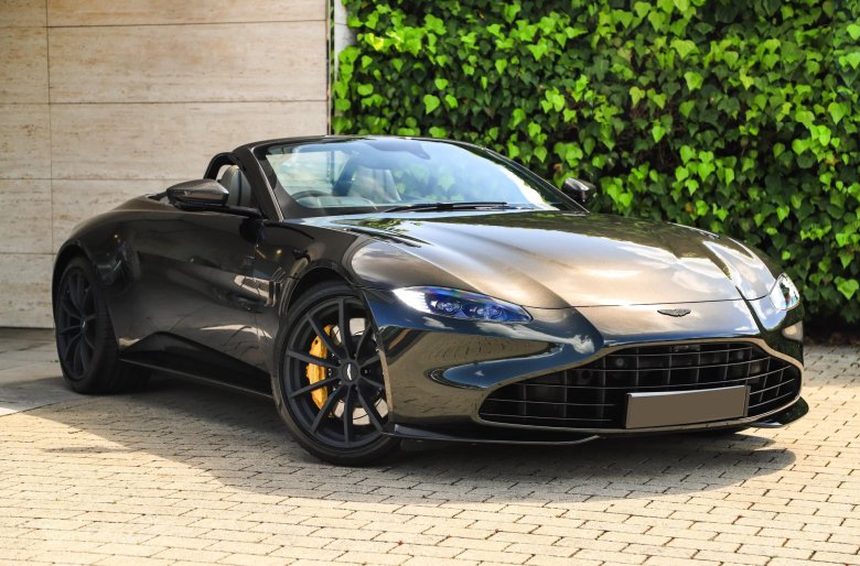 Aston martin vantage roadster