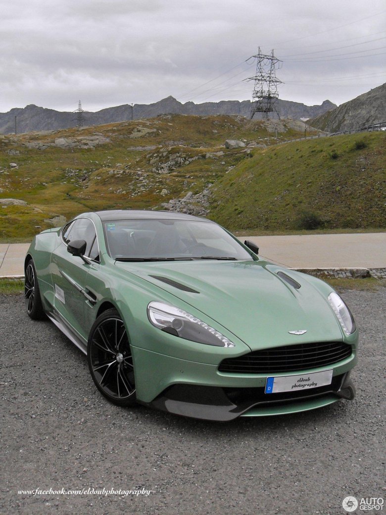 Aston martin vanquish