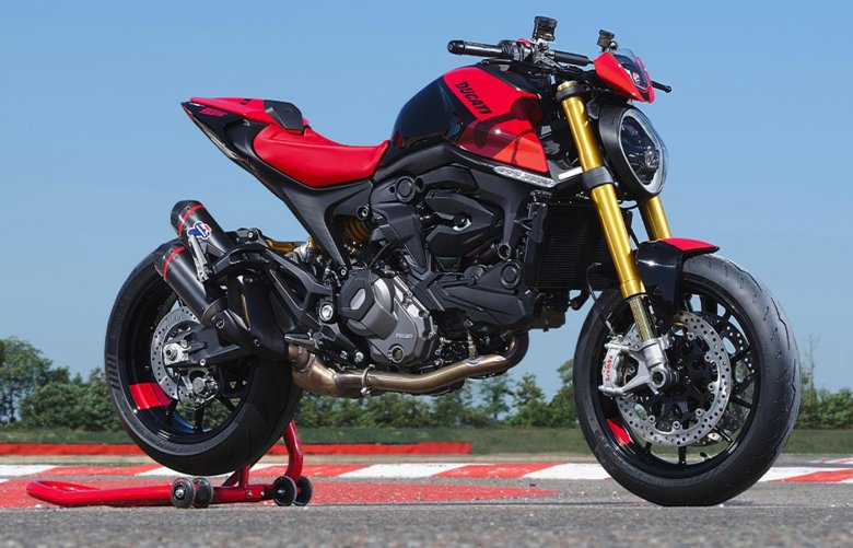 Ducati monster