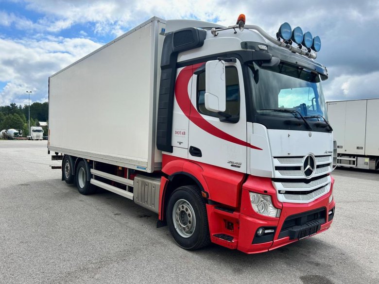 Mercedes benz actros l