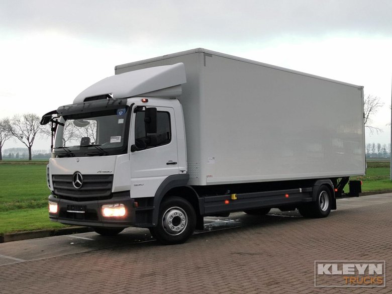 Грузовик мерседес атего