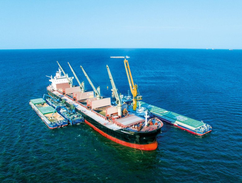 Рейдовая перевалка порт кавказ