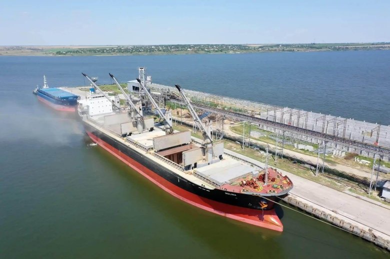 Морской специализированный порт “ника-тера