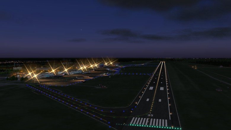 Толмачево взлетно-посадочная полоса