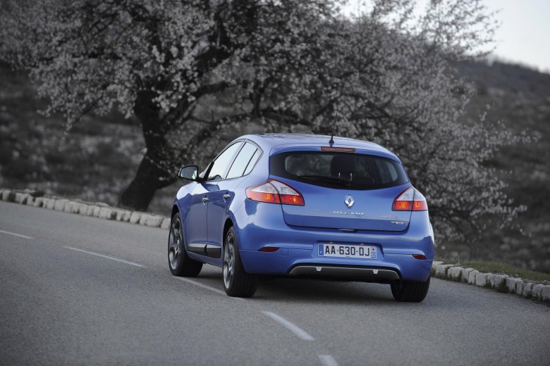 Рено меган 5 хэтчбек