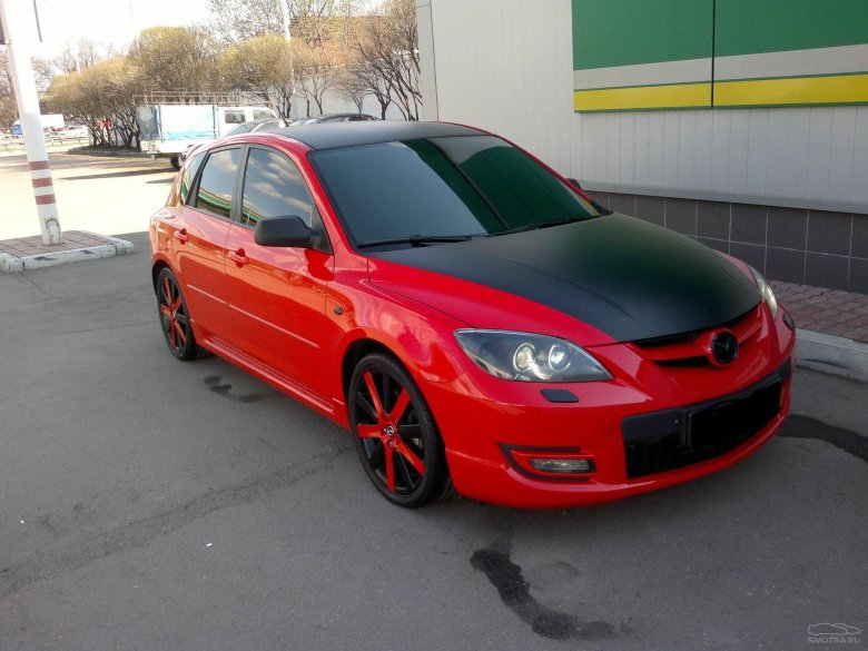 Mazda 3 bk красная