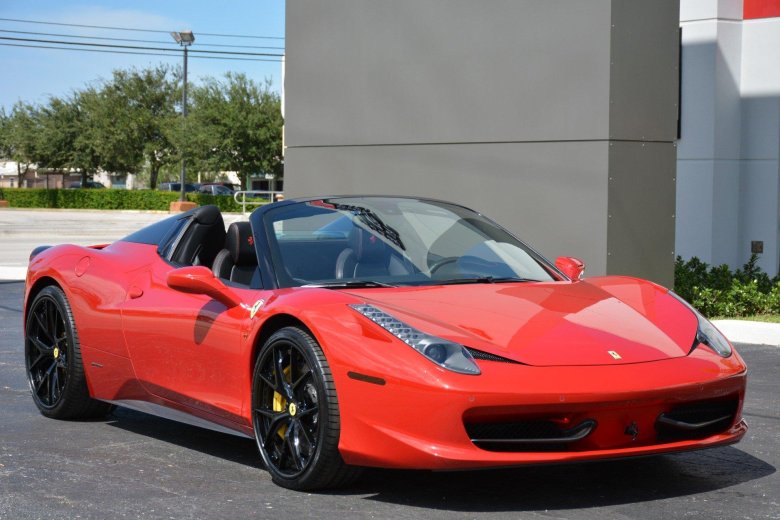 Феррари 458 спайдер