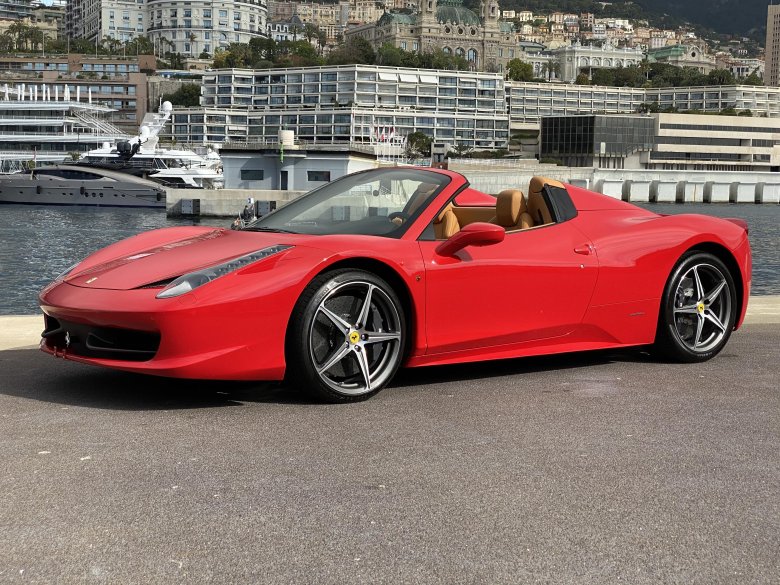 Феррари 458 спайдер