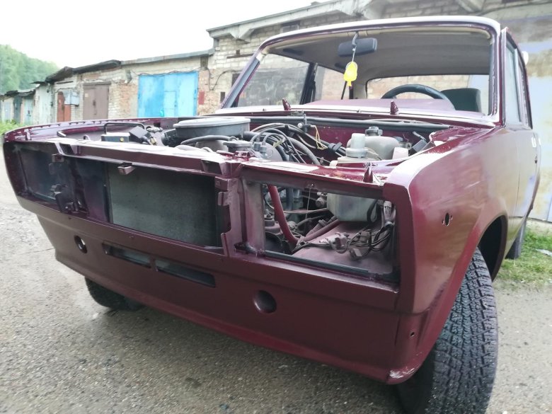 Ваз 2107 вишневого цвета