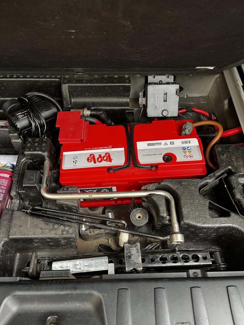 Бмв х3 аккумулятор