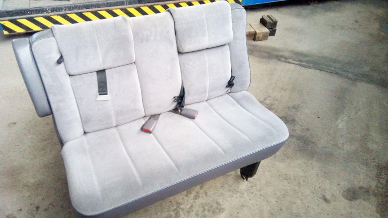 Переднее сиденье