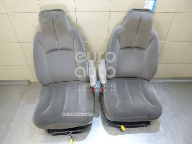 Сиденья крайслер таун кантри