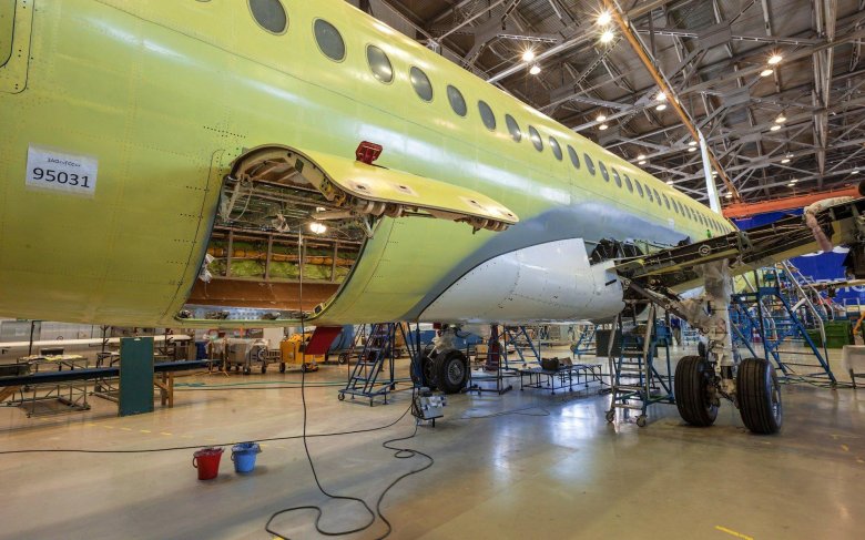 Sukhoi superjet 100 завод