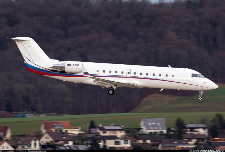Challenger 850 cl-600-2b19.