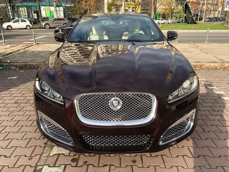 Jaguar xf r20