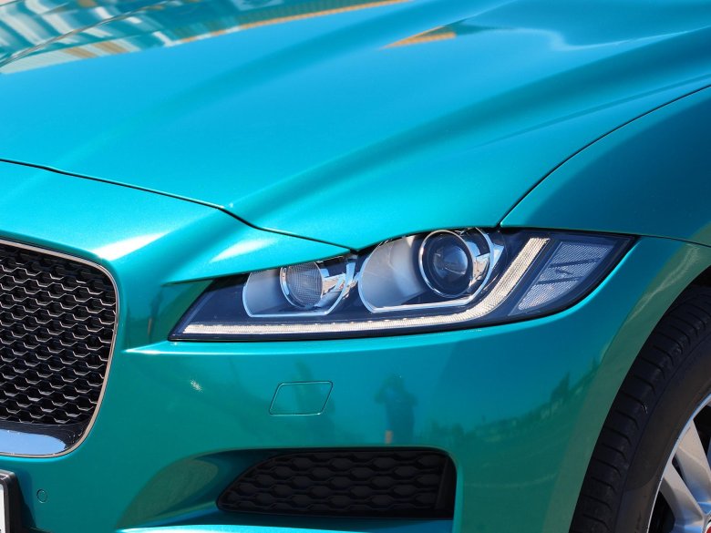 Ягуар цвета кузова