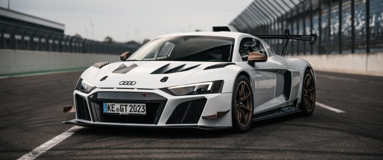 Audi r 8 lms gt 2
