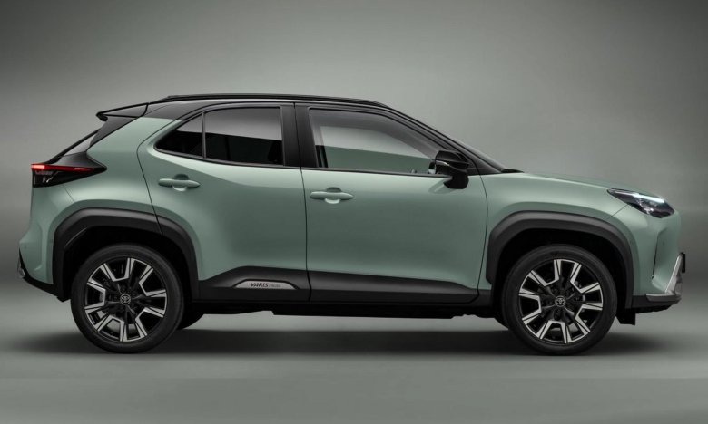 Тойота кросс 2024