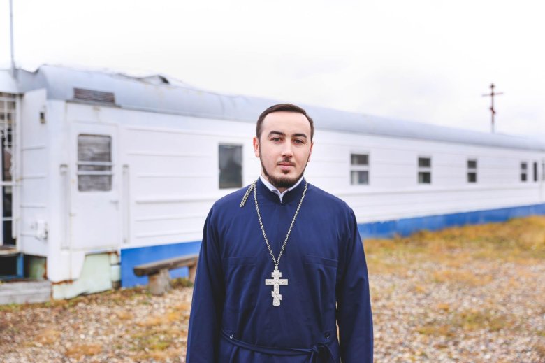 Настоятель церкви