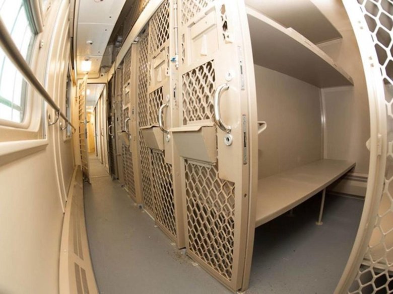 Вагон столыпин вагонзак