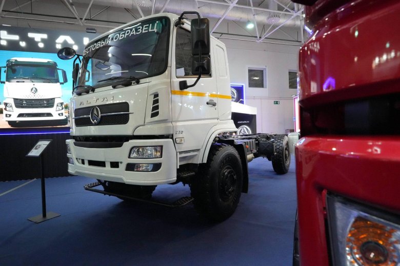 Грузовик dongfeng