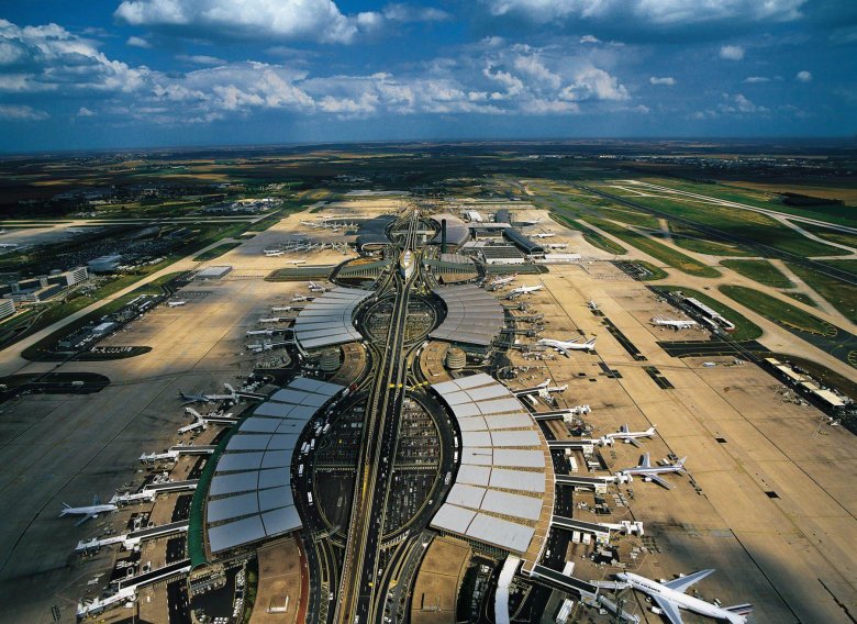Charles de gaulle international airport