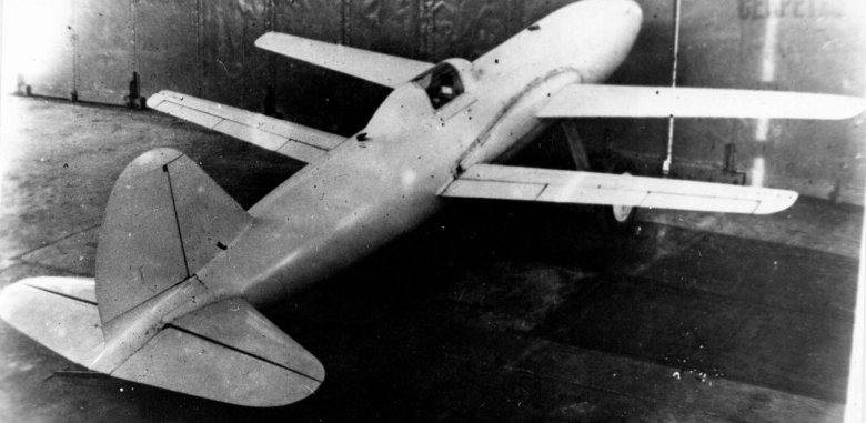 Первые реактивные самолеты