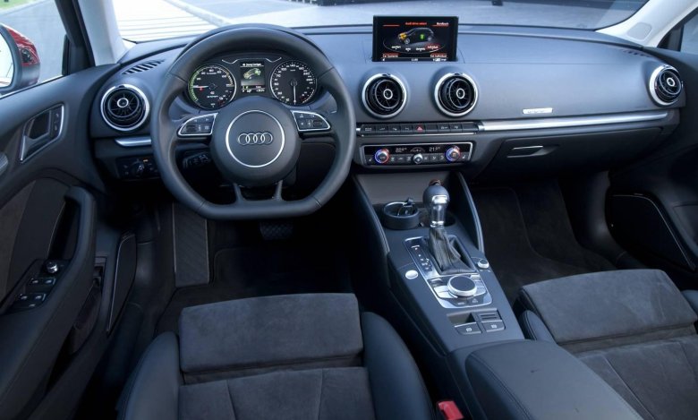 Ауди а 3 салон