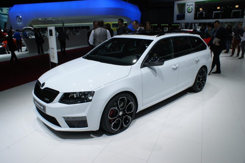 Skoda octavia rs 2023