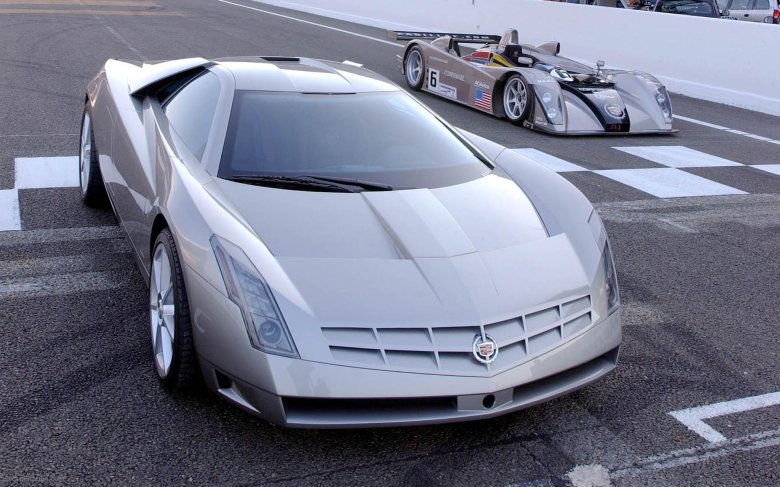 Cadillac cien 2002