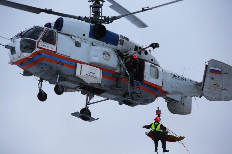 Вертолет мчс россии