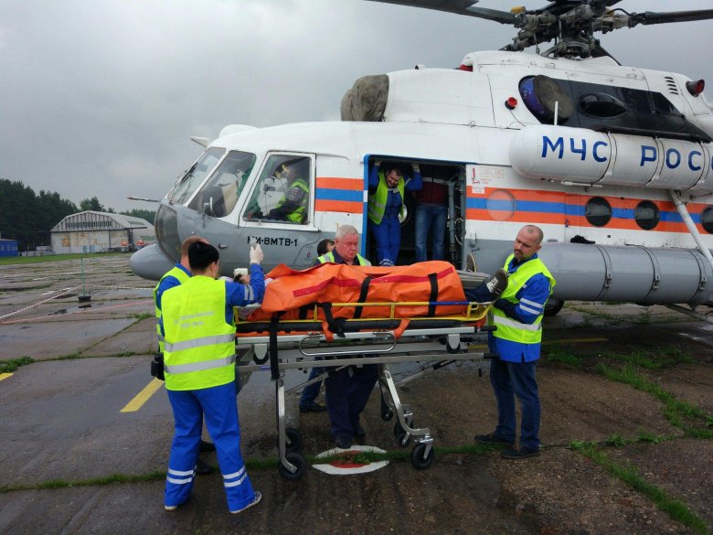 Вертолёт мчс санавиация