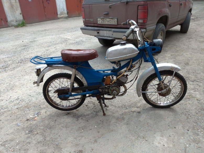 Мопед зиф 16