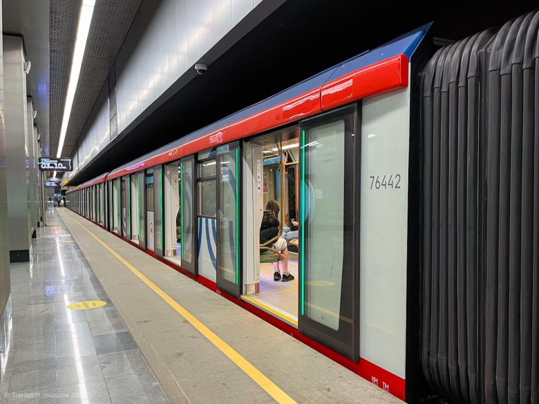 Вагон метро москва 2020