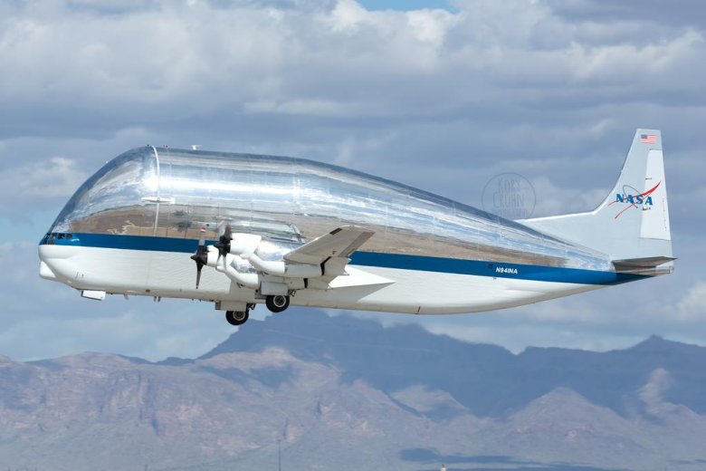 Самолёт aero spacelines super guppy