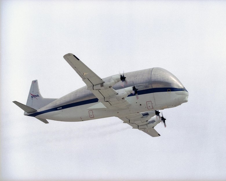 Aero spacelines super guppy транспортный самолёт