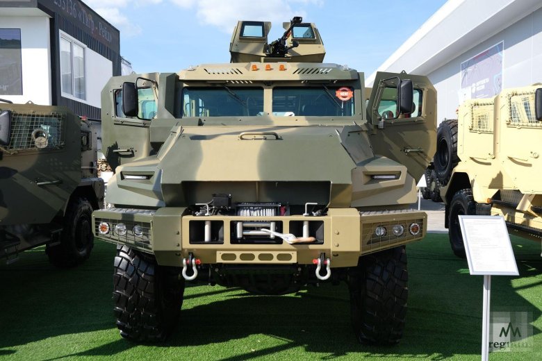 Бронеавтомобиль амн 590951 впк урал