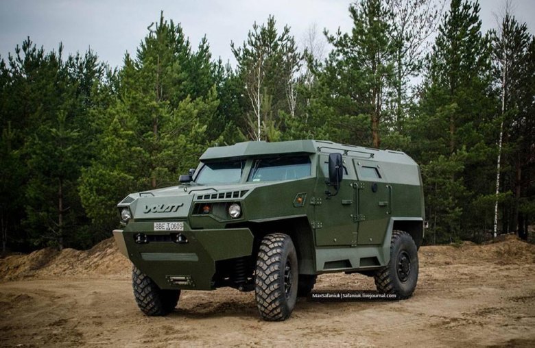 Бронеавтомобиль мзкт 490100